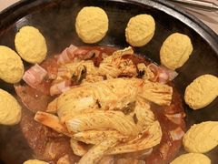 -小火炕铁锅炖鱼