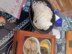 -桥香园过桥米线(国贸店)