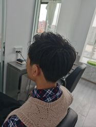 -LILI·HAIR SALON理理造型