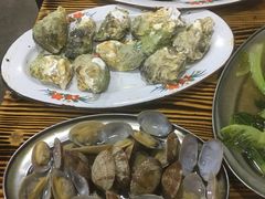 -老伯蟹脚店(朝阳路店)