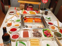-海底捞火锅鲜切牛肉主题店(长寿路店)