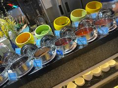 自助调料区-甄品麦哲伦海鲜和牛自助(万达广场店)