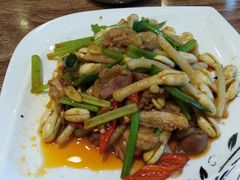 -长城东北菜(新港西路店)