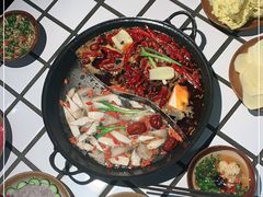 -贰回巷火锅馆(钟楼店)
