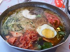 -金太阳海鲜烧烤·本地人餐厅(星海公园店)