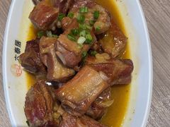 -六泰居·尔滨地标·东北菜(泰山路店)