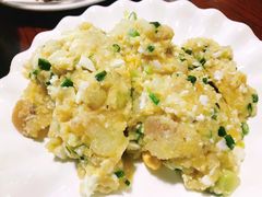 蛋黄洋芋-四方小吃·白族庭院餐厅