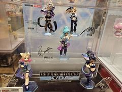 -泡泡玛特POPMART(合生汇店)