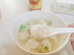 -周震馄饨