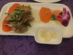 手抓羊排-巴扎美食·新疆菜·西域歌舞表演餐厅(新疆大厦店)