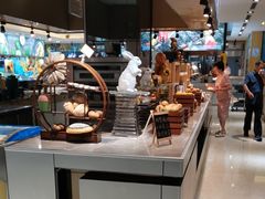 -昆山裕元花园酒店·温莎西餐厅