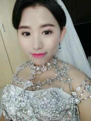 -完美新娘婚纱摄影