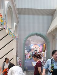 -奈尔宝家庭中心·亲子餐厅(华采天地店)