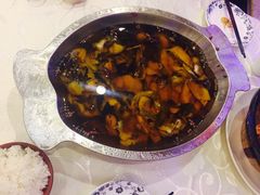 水煮份鱼-鑫巴蜀小镇 · 水煮鱼专研店(玉桥店)