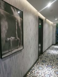 -PE SALON