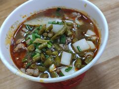 -江三王记牛杂馆(总店)