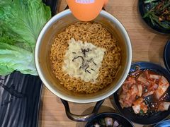 -肉甲韩国木炭烤肉(新壹街1店)