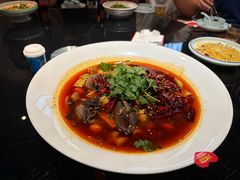 -川流不息·地道川菜·小龙虾(新松江路店)