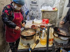 -老婆婆炒饭(小白楼1902欧式风情街店)