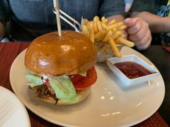 -WOLFGANG PUCK KITCHEN & BAR(迪士尼小镇店)