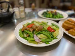 碧绿炒猪颈肉-祈胜邨•顺德鱼生•顺德菜(容桂店)
