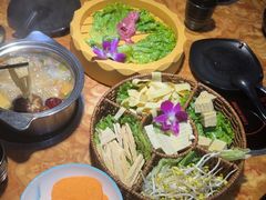 -塔兰齐新疆孜然火锅(鲤鱼山路店)