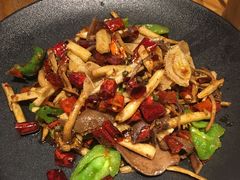 -十三式重庆江湖菜(金茂览秀城店)