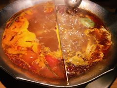 台式麻辣锅-湊湊火锅·茶憩(杭州湖滨银泰in77店)