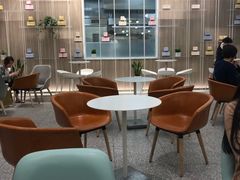 大堂-奈雪的茶(市百一店)