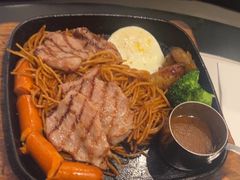 -半秋山西餐厅(巴南万达广场店)