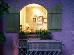 -六区宿舍咖啡店