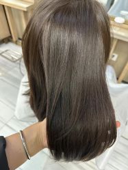 -苑苑发型设计