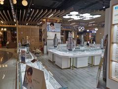 -医视康眼镜超市(新天地店)