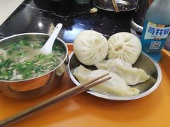 -清真·玛丽亚新疆菜主题餐厅(浙江中路店)