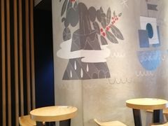 用餐区-星巴克臻选(上海淮海百盛购物中心店)