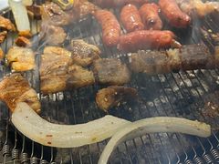 -围炉肉舍•炭烤活鳗•丹东海鲜烤肉(步行街店)