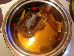一叶招牌锅-一叶一世界·素食餐厅(锦华万达店)