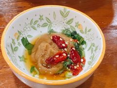 -老何家后安粉·糟粕醋海鲜火锅(三亚湾椰梦长廊店)
