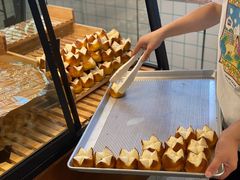 -Dough&Joe团憩(瑞虹天地月亮湾店)