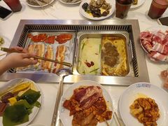 -海柜涮烤一体自助餐厅(金鹰店)