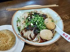 -刘聋子粉馆(张家界总店)