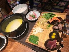 -云海肴·汽锅鸡·云南菜(天山百盛优客店)