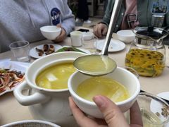 -一栋洋楼云南菜馆