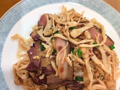 -花鸟鱼私家小厨·川菜(文殊院店)