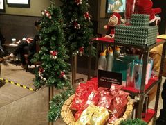 -星巴克臻选(南京金茂览秀城店)