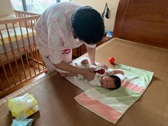 -爱的果实月嫂育婴师(世纪东方店)