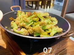 -滴水·湘逢(南汇大学城生活广场店)