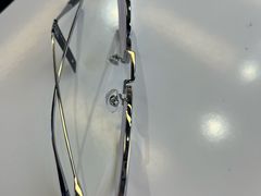 -罗伯特眼镜·蔡司官方授权(前海桂湾店)