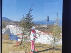 -鳌山滑雪度假区