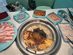 -季季红火锅(柳州城中万达二店)